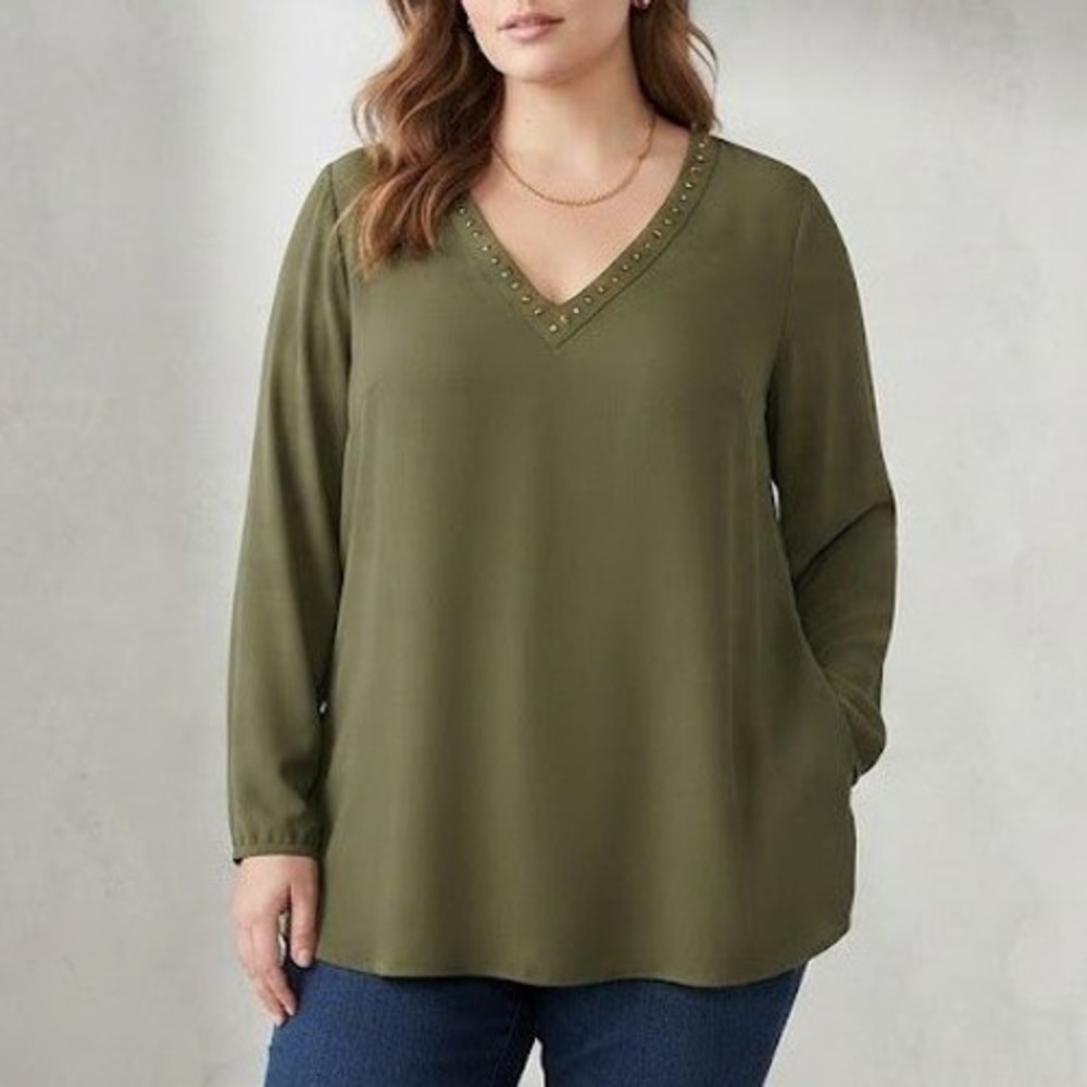 Maurices Blouse Womens 2X Green Studded V-Neck Long Sleeve Tunic 4509698